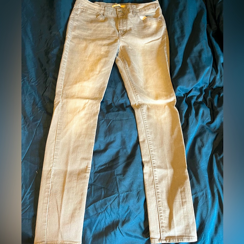 Levi jeans